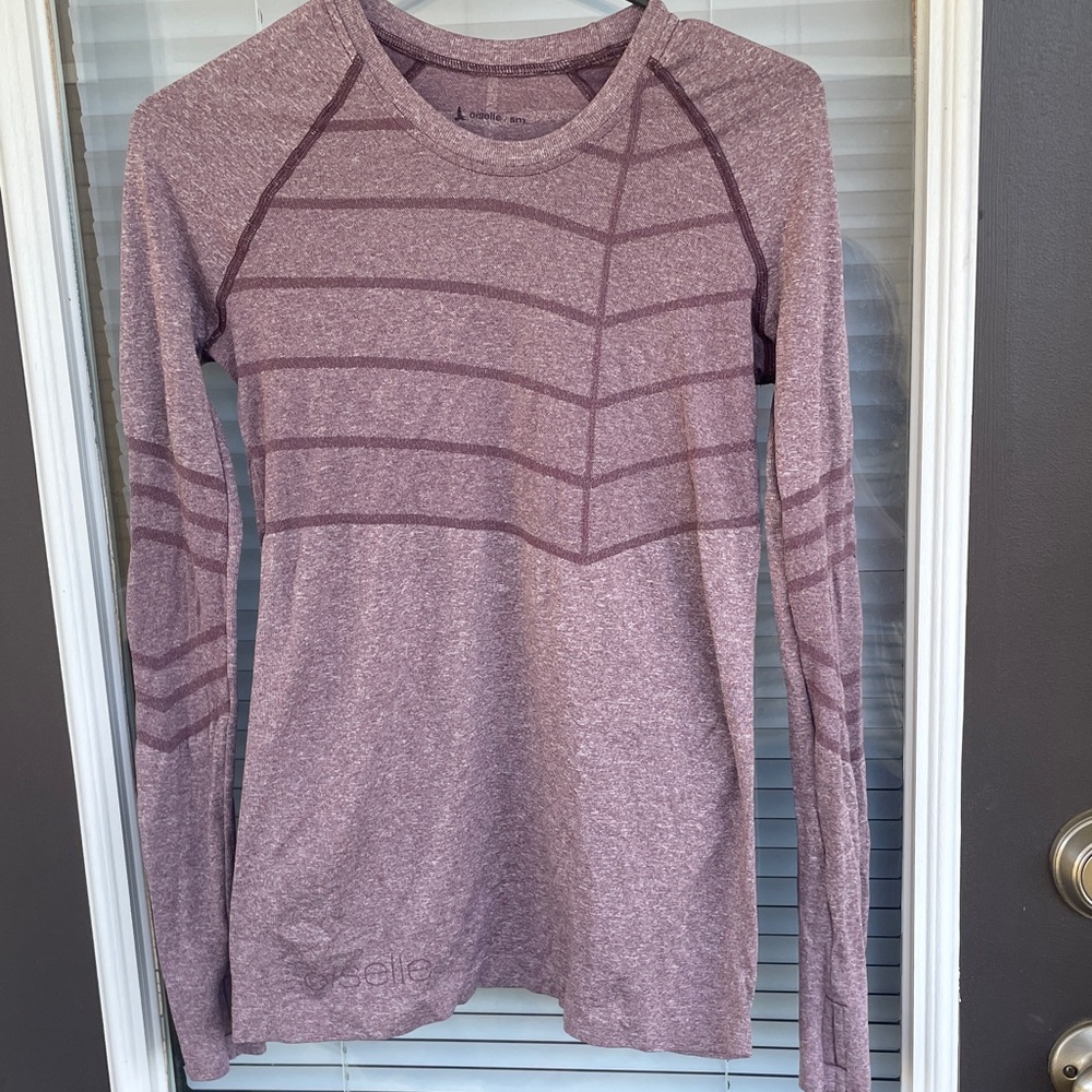 Oiselle Athletic Long-Sleeve Crew Neck Top in Dusty purple-S